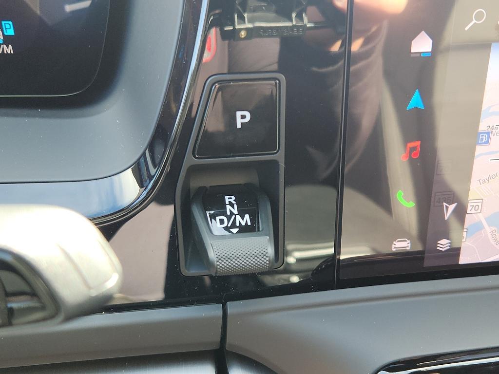 new 2026 Porsche Panamera car, priced at $142,360