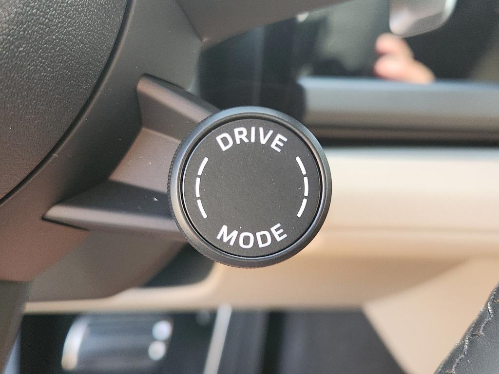 new 2026 Porsche Panamera car, priced at $138,830