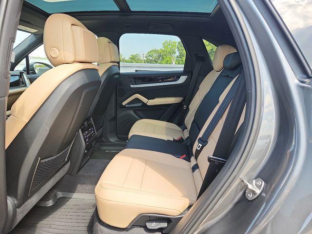 new 2025 Porsche Cayenne car, priced at $103,815