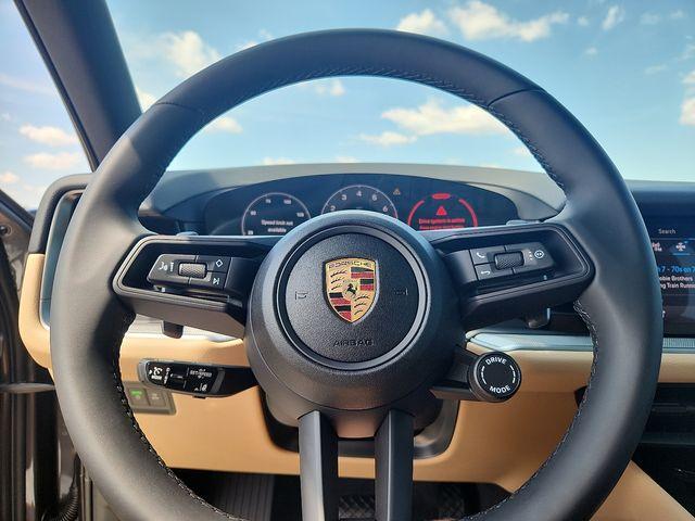 new 2025 Porsche Cayenne car, priced at $103,815