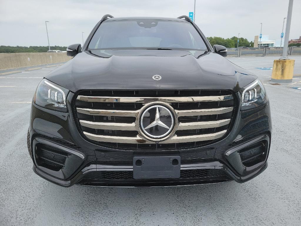 used 2024 Mercedes-Benz GLS 580 car