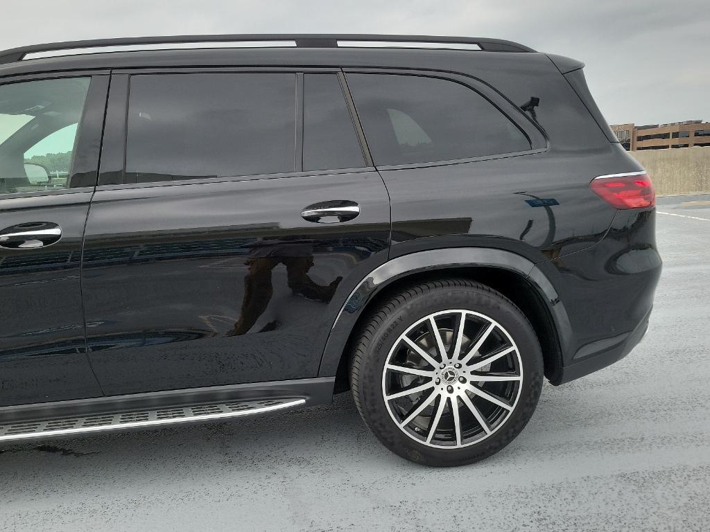 used 2024 Mercedes-Benz GLS 580 car