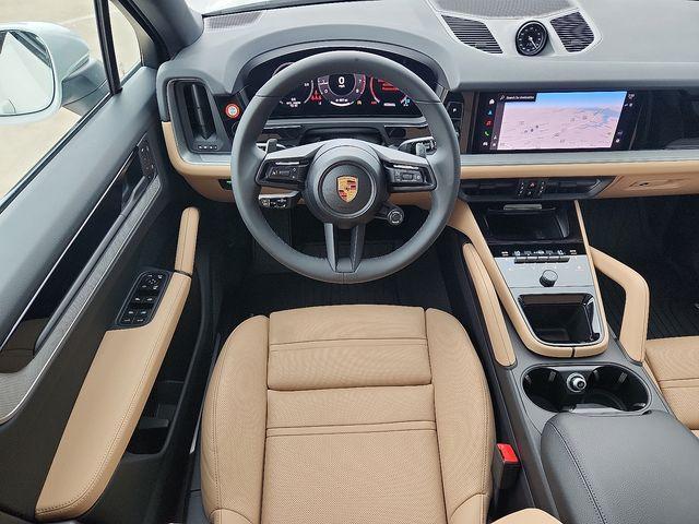 new 2025 Porsche Cayenne car, priced at $104,125