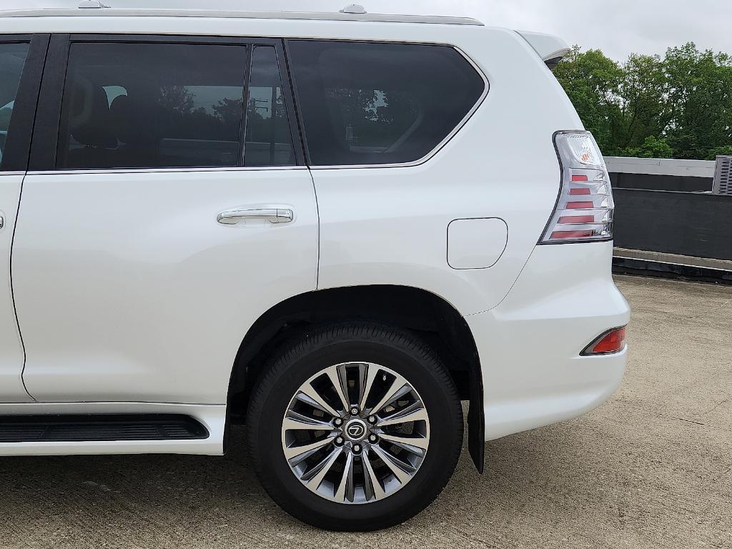 used 2021 Lexus GX 460 car, priced at $44,999