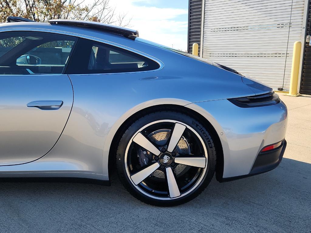 new 2026 Porsche 911 car, priced at $172,910
