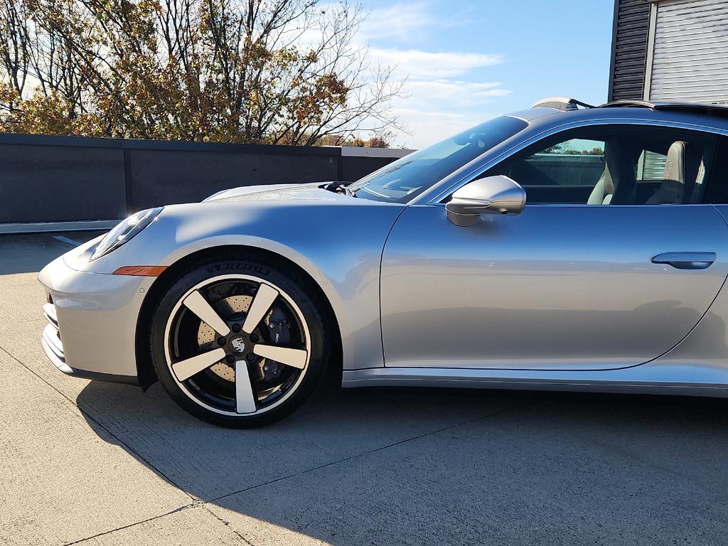 new 2026 Porsche 911 car, priced at $172,910