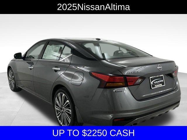 new 2025 Nissan Altima car, priced at $31,995