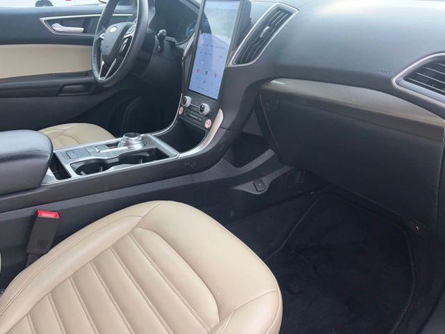 used 2024 Ford Edge car, priced at $21,995