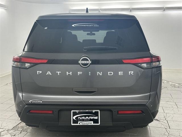 new 2024 Nissan Pathfinder car, priced at $34,723