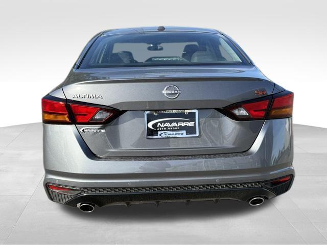 new 2025 Nissan Altima car, priced at $31,495
