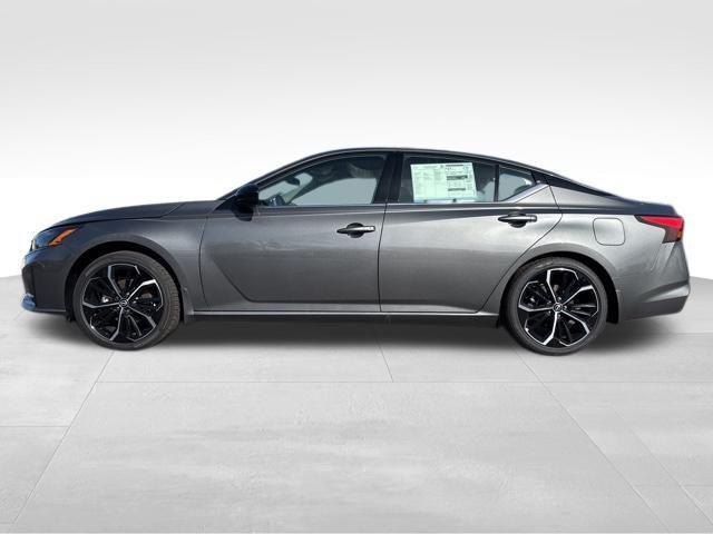 new 2025 Nissan Altima car, priced at $31,495
