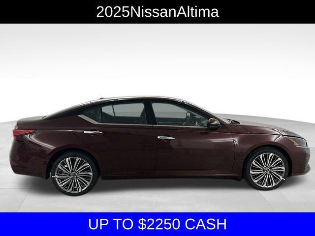 new 2025 Nissan Altima car, priced at $31,995