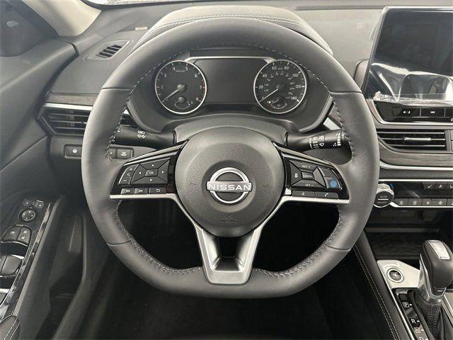 new 2025 Nissan Altima car, priced at $31,995