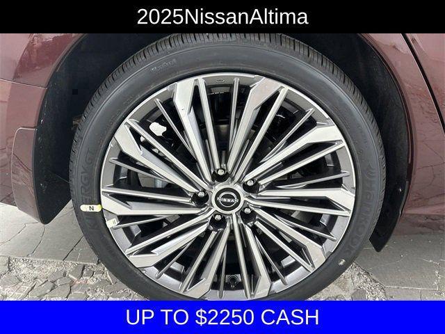 new 2025 Nissan Altima car, priced at $31,995