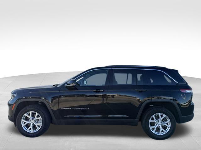 used 2023 Jeep Grand Cherokee car, priced at $33,995