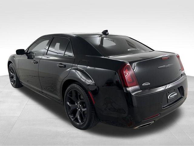 used 2022 Chrysler 300 car, priced at $26,995