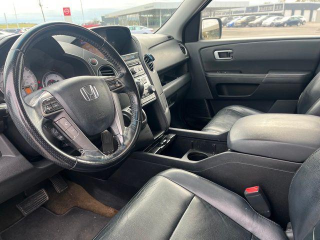 used 2013 Honda Pilot car, priced at $7,500