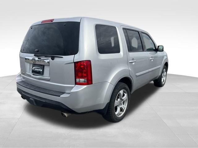 used 2013 Honda Pilot car, priced at $7,500