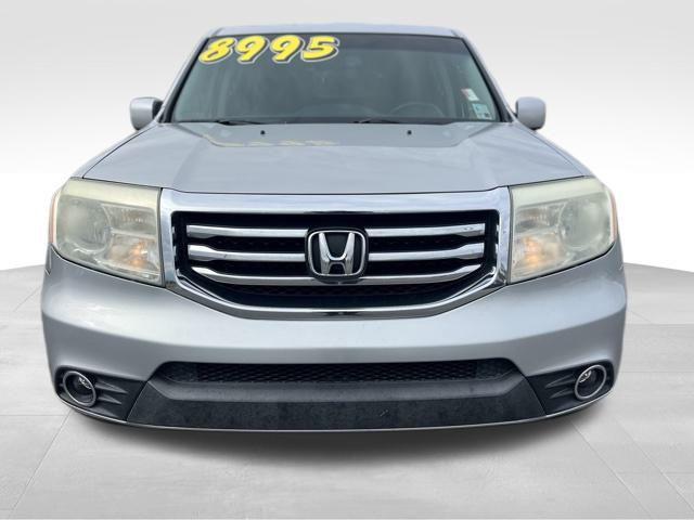 used 2013 Honda Pilot car, priced at $7,500