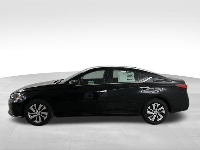 new 2025 Nissan Altima car, priced at $25,495