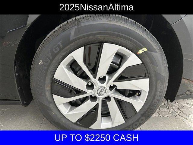 new 2025 Nissan Altima car, priced at $25,495