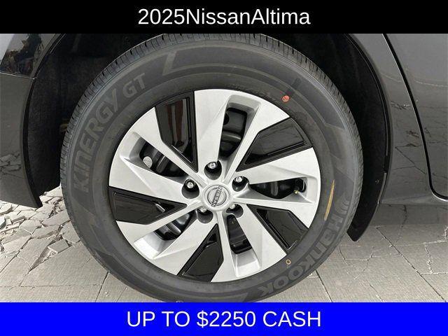 new 2025 Nissan Altima car, priced at $25,495