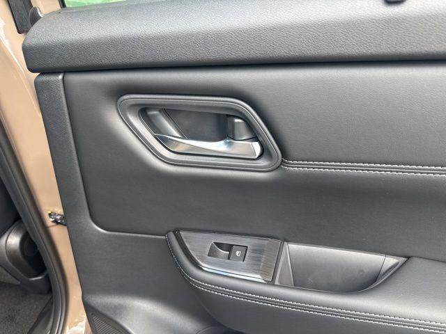 new 2025 Nissan Rogue car, priced at $32,995