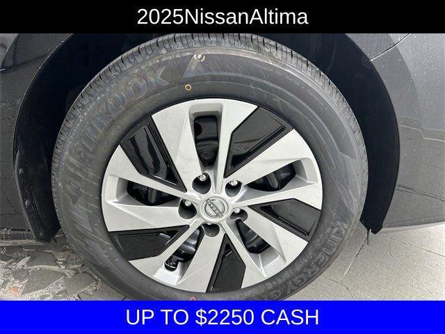 new 2025 Nissan Altima car, priced at $24,995