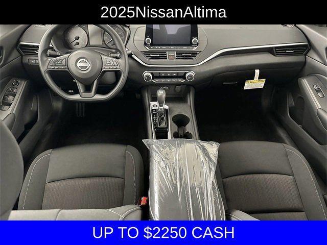 new 2025 Nissan Altima car, priced at $24,995