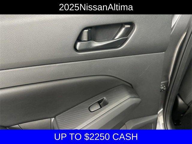 new 2025 Nissan Altima car, priced at $25,695