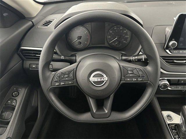 new 2025 Nissan Altima car, priced at $24,995