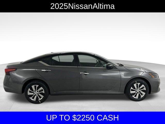 new 2025 Nissan Altima car, priced at $25,695