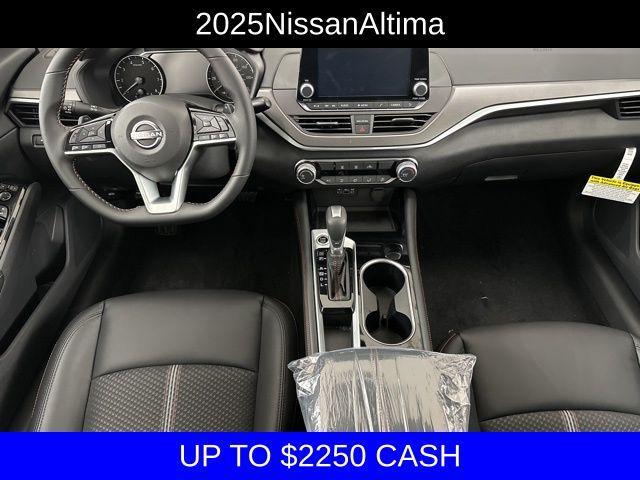 new 2025 Nissan Altima car, priced at $28,995