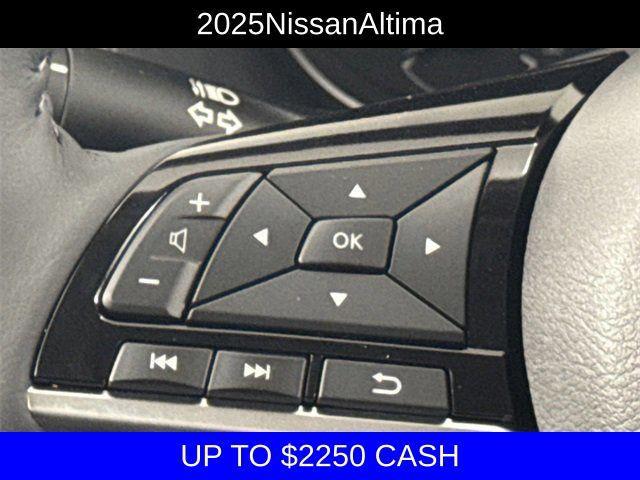 new 2025 Nissan Altima car, priced at $31,995