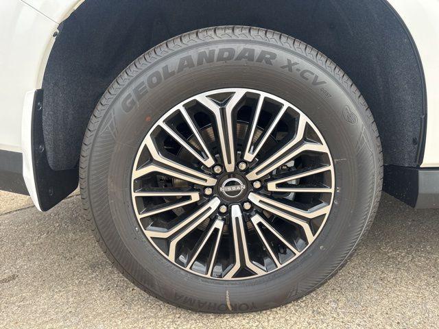 new 2025 Nissan Armada car, priced at $64,495