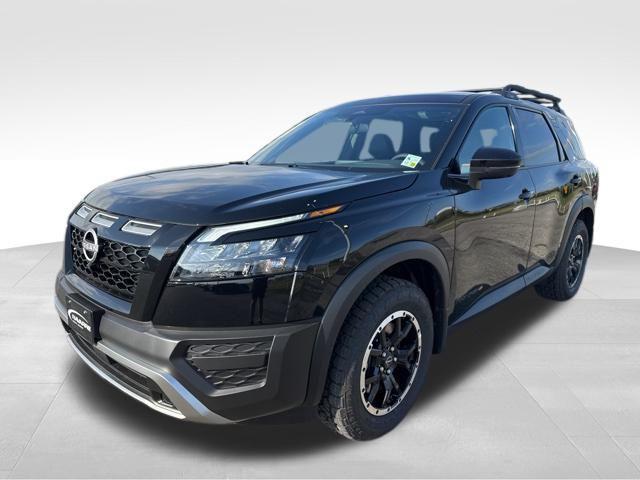 new 2025 Nissan Pathfinder car, priced at $45,650