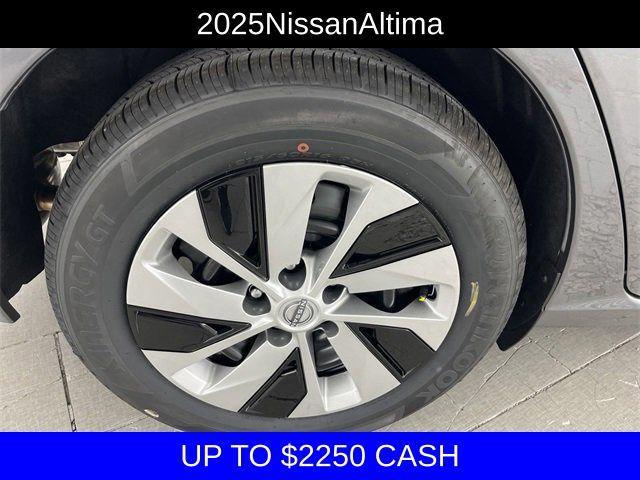 new 2025 Nissan Altima car, priced at $25,495