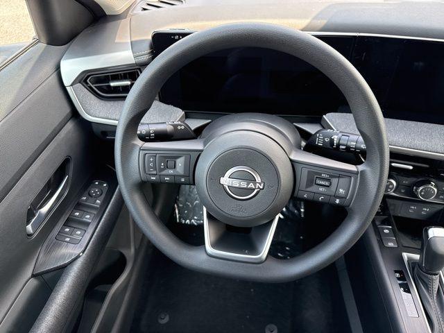 new 2025 Nissan Kicks car, priced at $22,210
