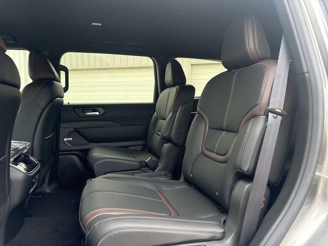 new 2026 Nissan Armada car, priced at $68,035