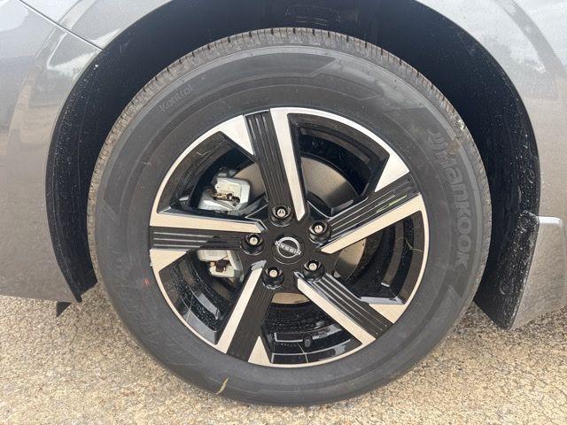 new 2025 Nissan Sentra car, priced at $20,995