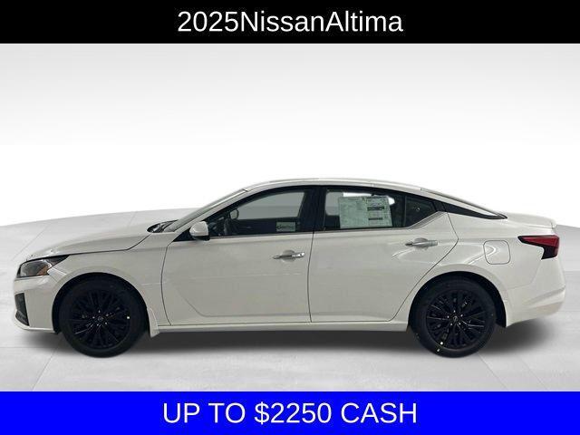 new 2025 Nissan Altima car, priced at $27,995