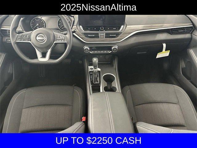 new 2025 Nissan Altima car, priced at $27,995