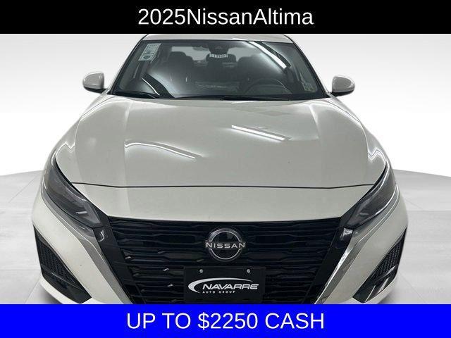 new 2025 Nissan Altima car, priced at $27,995