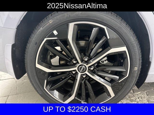 new 2025 Nissan Altima car, priced at $28,495