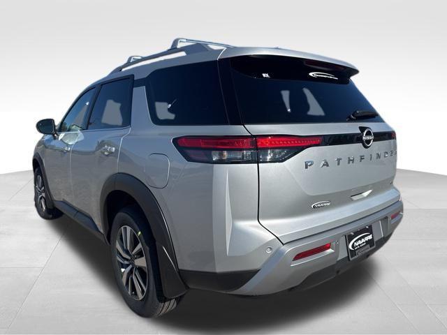 new 2025 Nissan Pathfinder car, priced at $44,110