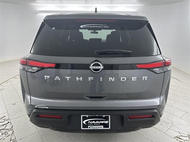 new 2024 Nissan Pathfinder car, priced at $37,010