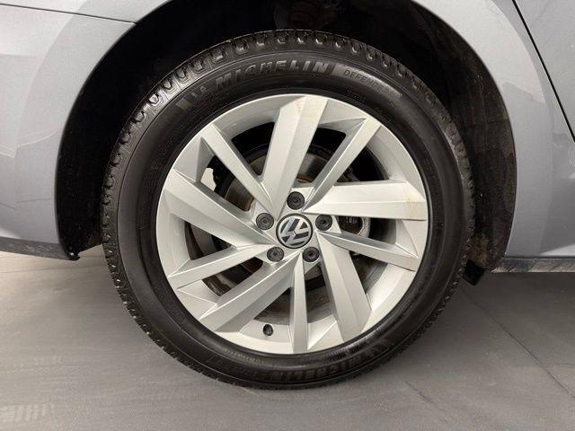 used 2018 Volkswagen Passat car, priced at $14,540