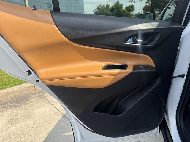 used 2021 Chevrolet Equinox car, priced at $16,995