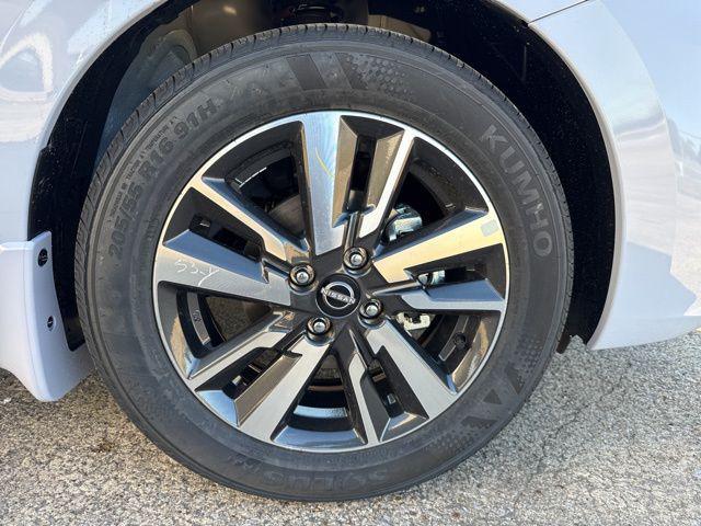 new 2025 Nissan Versa car, priced at $19,995