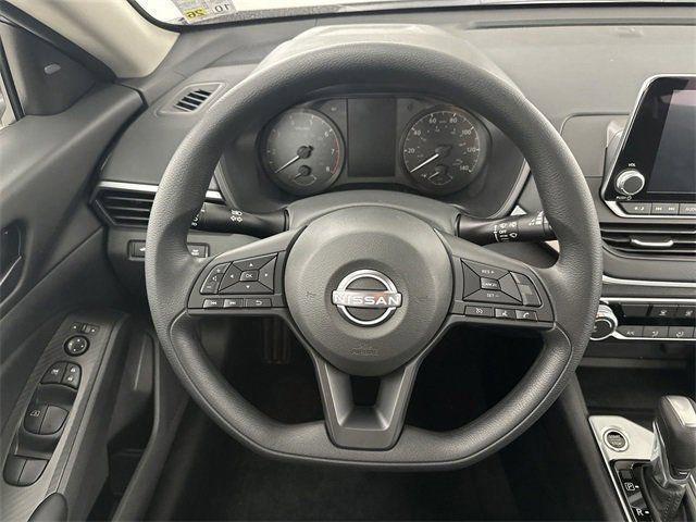 new 2025 Nissan Altima car, priced at $24,995